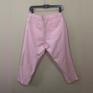 Levi’s Women’s Pants Size 10 Pink Ankle Cropped Tapered Stretch Mid Rise Cotton